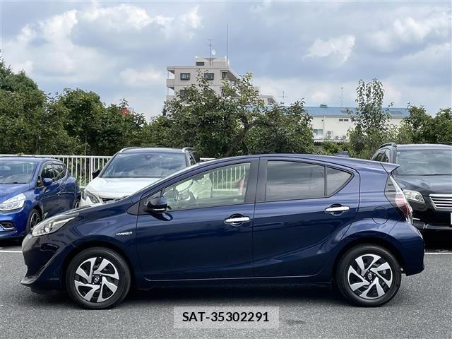 Toyota AQUA 2020 8763002-17