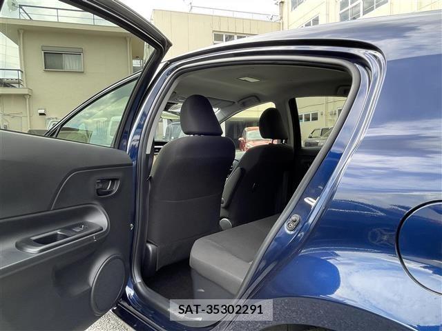Toyota AQUA 2020 8763002-2