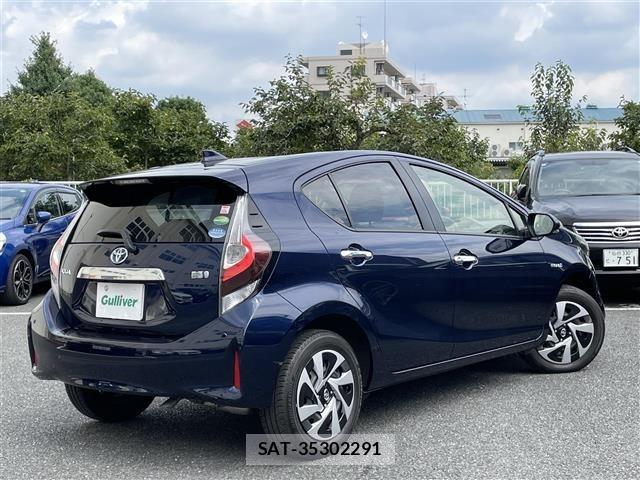 Toyota AQUA 2020 8763002-21