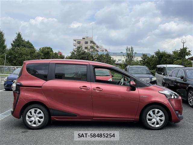 Toyota SIENTA 2017 8764269-1