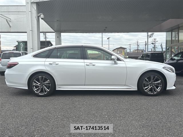 Toyota CROWN 2021 8769641-12