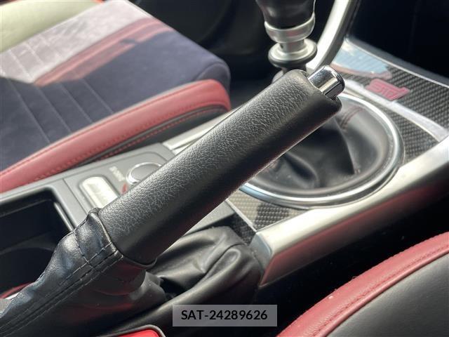 Subaru SUBARU 2016 8677668-8