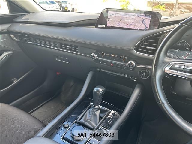 Mazda MAZDA3 2021 8770217-17