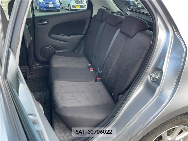 Mazda DEMIO 2012 8768185-6