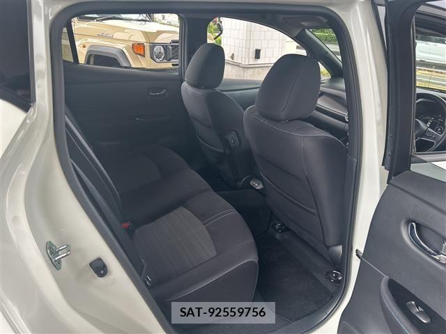 Nissan LEAF 2020 8675759-20