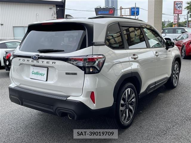 Subaru FORESTER 2025 8670440-20