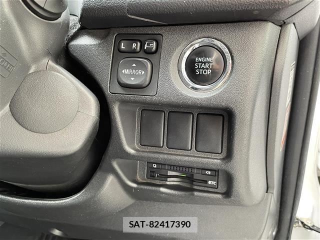 Toyota HIACE VAN 2014 8677236-3