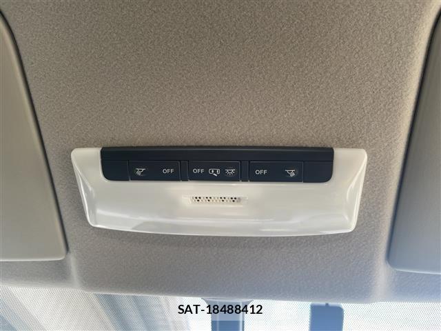 Nissan SERENA 2022 8672759-12