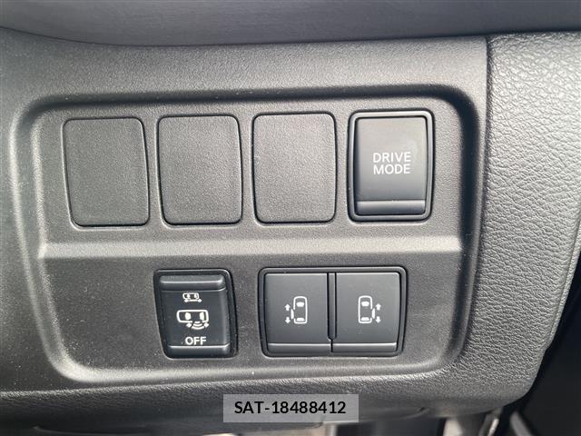 Nissan SERENA 2022 8672759-17
