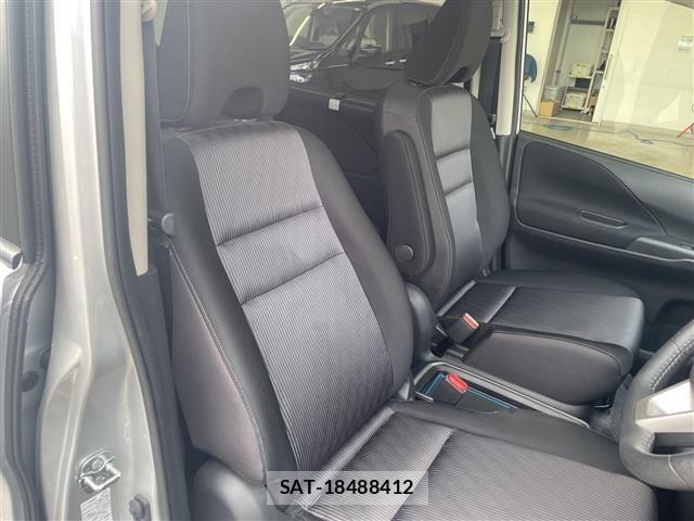 Nissan SERENA 2022 8672759-6