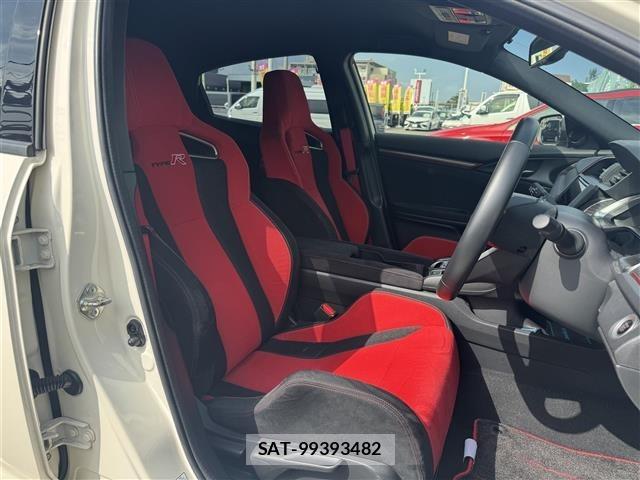 Honda CIVIC 2018 8677484-21