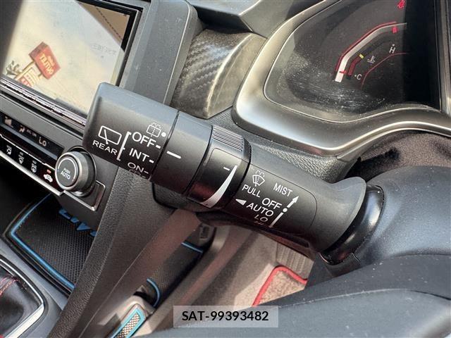 Honda CIVIC 2018 8677484-22