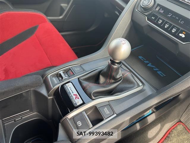 Honda CIVIC 2018 8677484-6