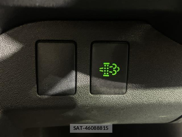 Toyota HIACE VAN 2022 8677247-19