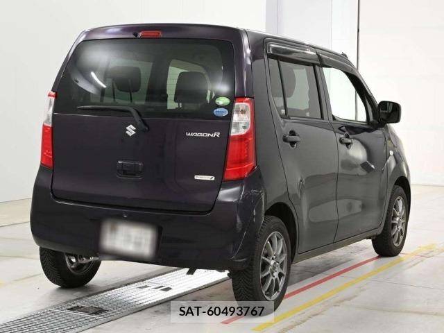 Suzuki WAGON R 2013 8679326-1