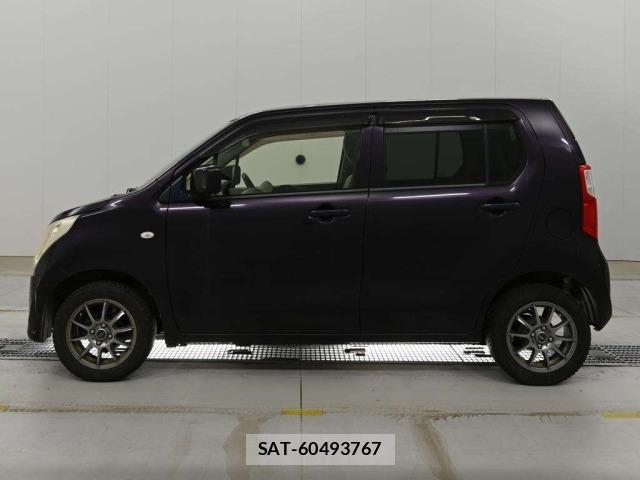 Suzuki WAGON R 2013 8679326-4