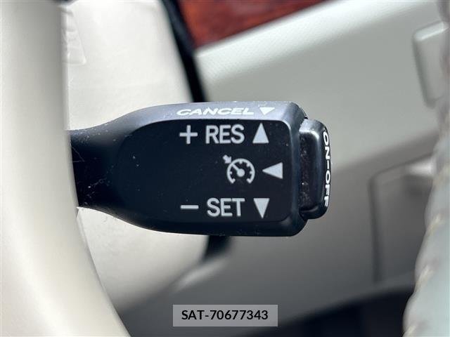 Toyota ESTIMA 2011 8676822-11