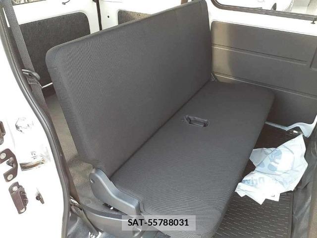 Daihatsu HIJET VAN 2024 8858319-10
