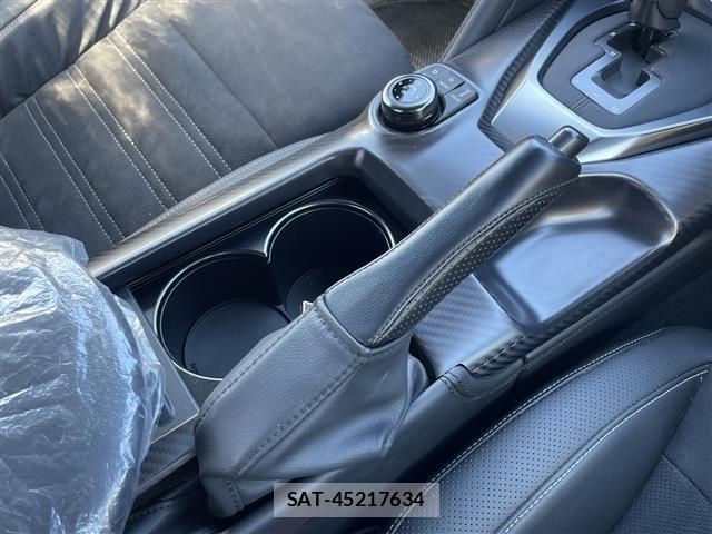 Nissan GT-R 2024 8676162-1