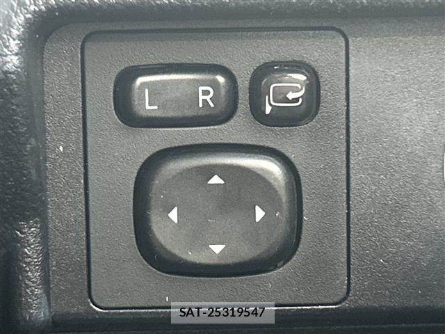 Toyota LAND CRUISER PRADO 2017 8676448-12