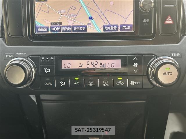 Toyota LAND CRUISER PRADO 2017 8676448-21
