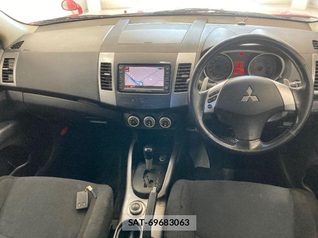 Mitsubishi OUTLANDER 2005 8931780-3