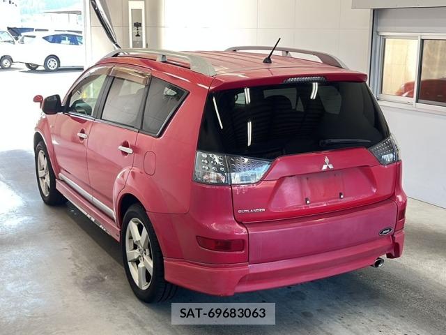 Mitsubishi OUTLANDER 2005 8931780-5