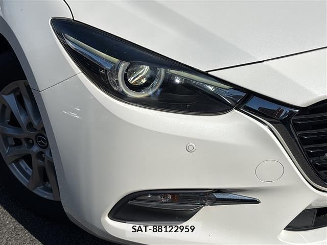 Mazda AXELA 2018 8771869-11