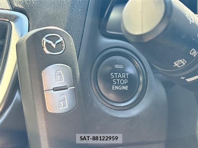 Mazda AXELA 2018 8771869-21
