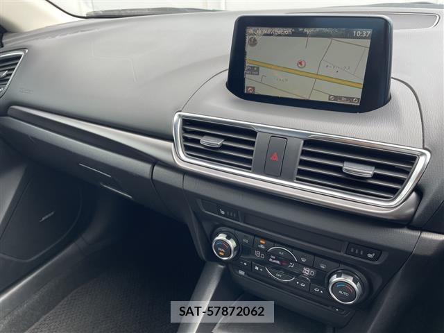 Mazda AXELA 2016 8678435-12