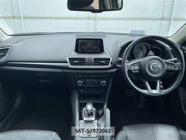 Mazda AXELA 2016 8678435-15