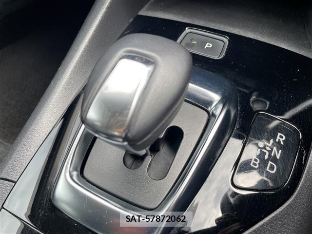 Mazda AXELA 2016 8678435-2