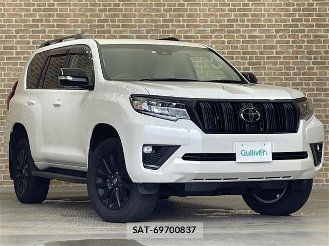 Toyota LAND CRUISER PRADO 2023 8676461-0