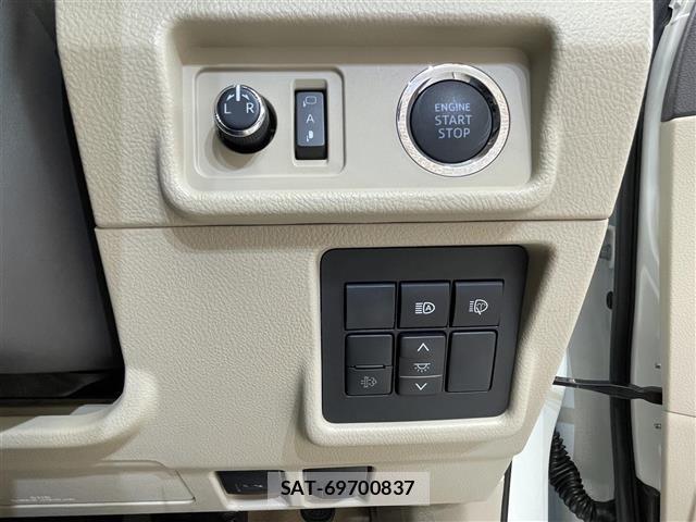 Toyota LAND CRUISER PRADO 2023 8676461-2