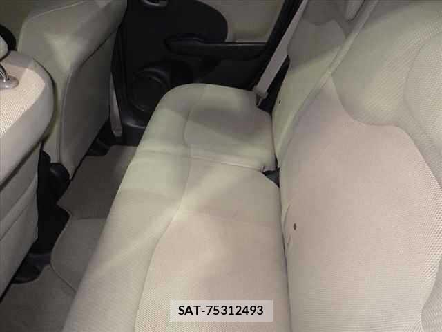 Honda FIT 2012 8703747-6