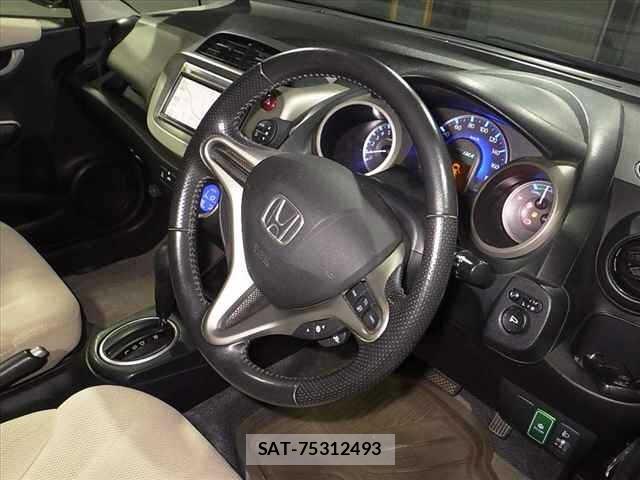 Honda FIT 2012 8703747-8
