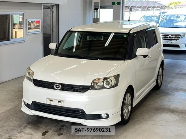 Toyota COROLLA RUMION 2011 8693511-0
