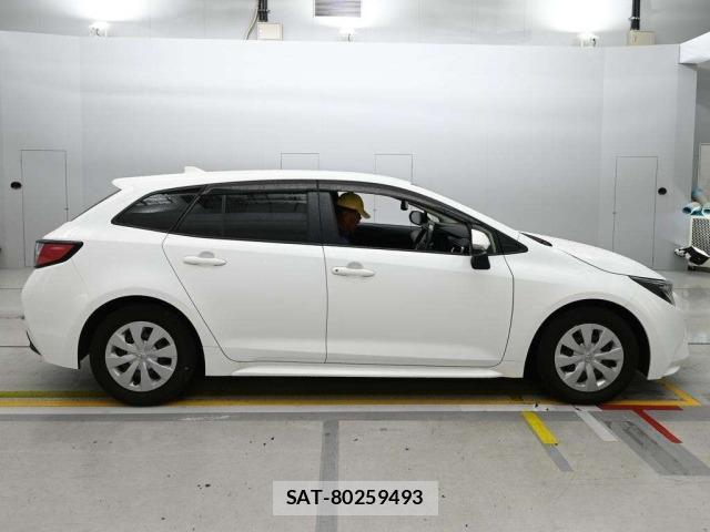 Toyota COROLLA TOURING 2023 8692771-3