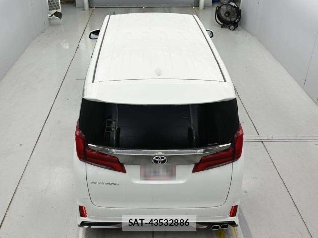 Toyota ALPHARD 2022 8692177-8