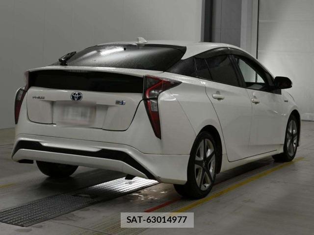 Toyota PRIUS 2015 8911254-1
