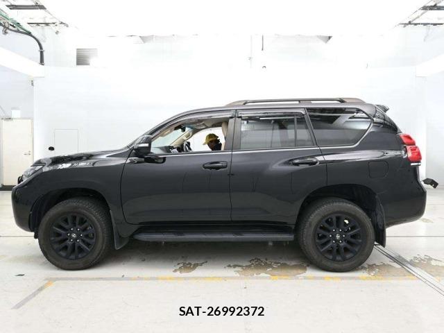 Toyota LAND CRUISER PRADO 2023 8906772-4