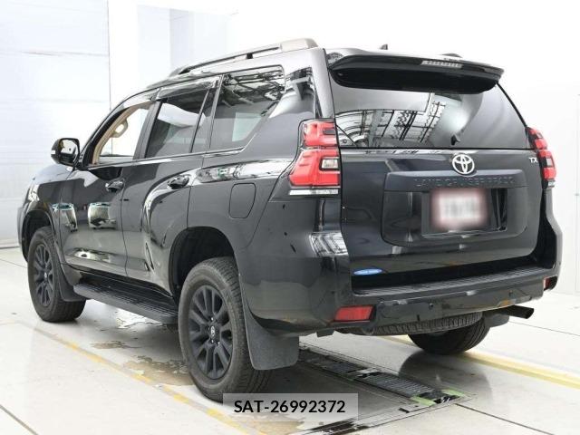 Toyota LAND CRUISER PRADO 2023 8906772-6