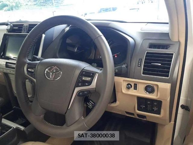 Toyota LAND CRUISER PRADO 2023 8906773-9