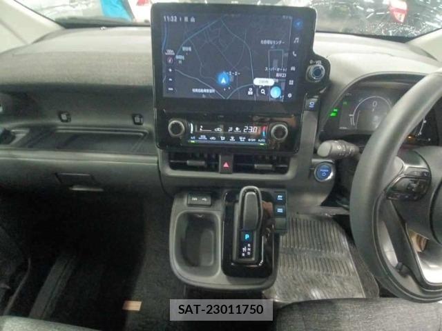 Toyota SIENTA 2023 8902802-11