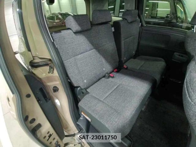 Toyota SIENTA 2023 8902802-12