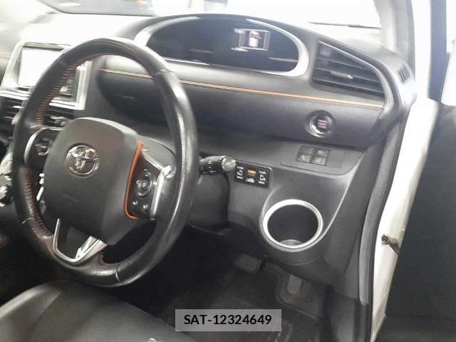 Toyota SIENTA 2017 8903077-9