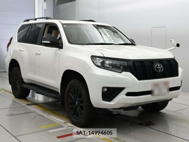 Toyota LAND CRUISER PRADO 2023 8906774-5