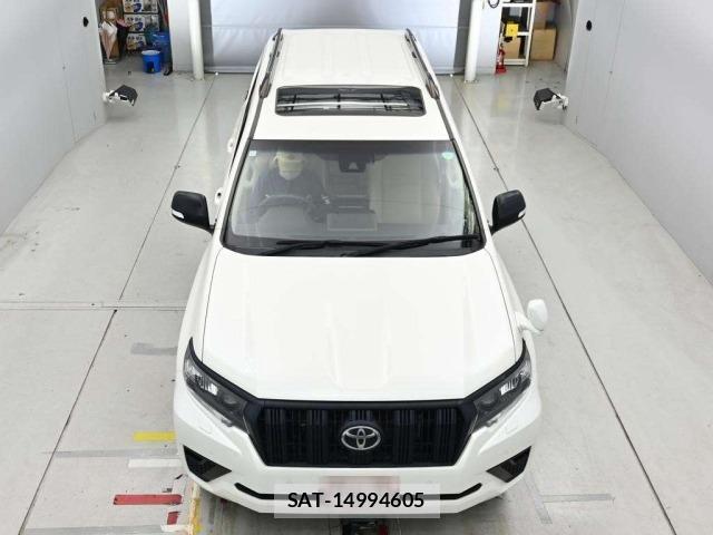 Toyota LAND CRUISER PRADO 2023 8906774-7