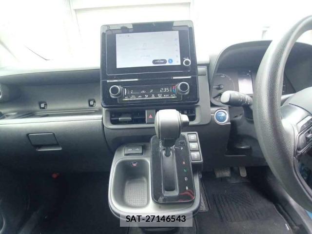Toyota SIENTA 2023 8902822-11