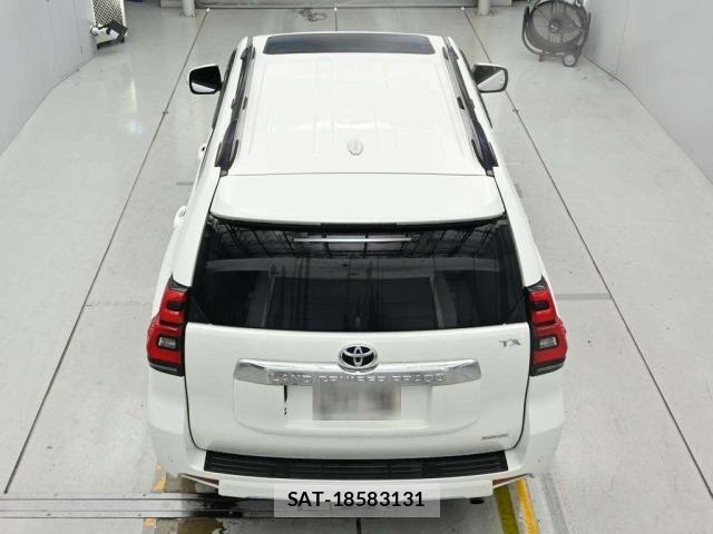 Toyota LAND CRUISER PRADO 2021 8906781-8